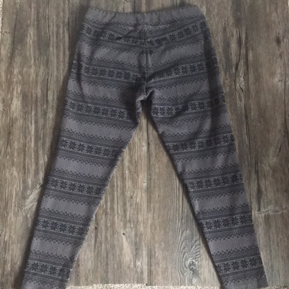 FIREFLY Fairisle Grey/Black Leggings - Picture 3 of 7